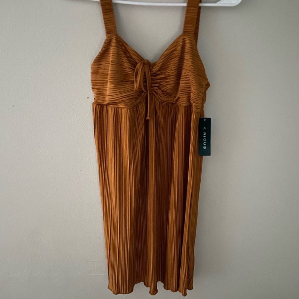 Kendall & Kylie Orange Pleated Dress